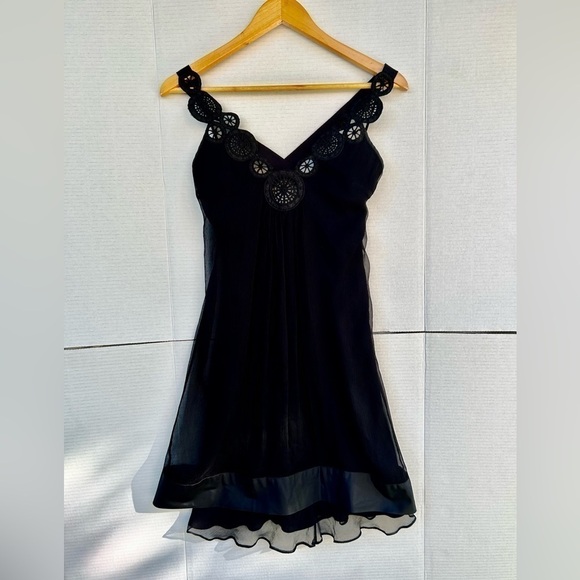 Catherine Malandrino SILK MID-LENGTH DRESS embroidered size 0 - Picture 2 of 9